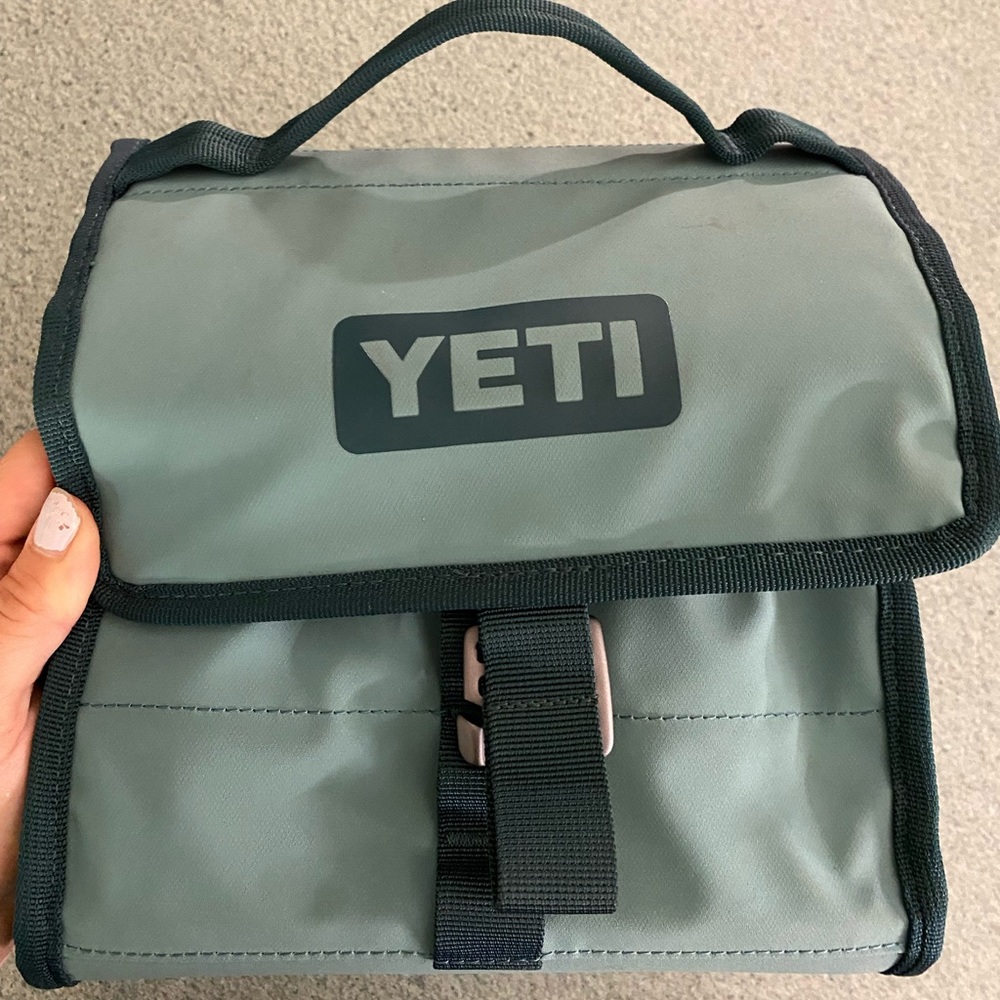 Yeti lunch box!